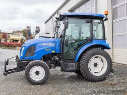 New Holland Boomer 50 CAB