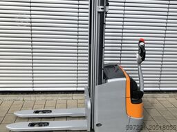 Still EXV 12i Triplexmast Initalhub