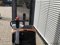 Still EXV 12i Triplexmast Initalhub