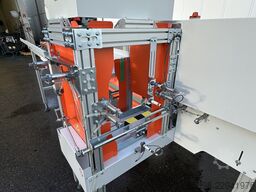 REV-PACKAGING-SOLUTIONS Rooster