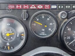 Mercedes-Benz Unimog U424/U1000