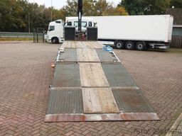 MAN TGS 35.360 Kraanwagen + oprijwagen Hiab 228 E3