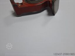 SCM T130
