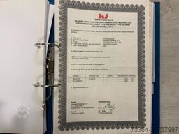 KOMATSU PC240LC-8 DIESEL A/C