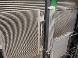 John Deere 8400