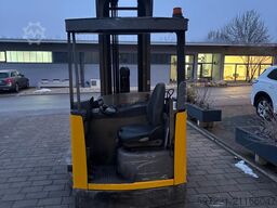 Jungheinrich ETV-Q 25 neue Batterie