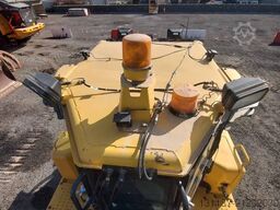 Komatsu D155A-6R (4 pcs available in Abu Dhabi)