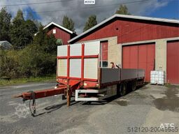 Istrail 2-axle flatbed trailer