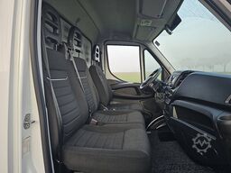 IVECO DAILY 35C16 Bakwagen Laadklep!