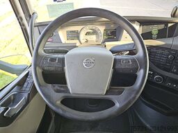 VOLVO FH 500 6X2 STEERED PTO+HYDR