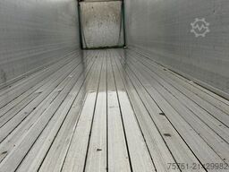 KRAKER CF 200  92 cbm