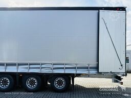 Schmitz Cargobull Curtainsider Mega Getränke