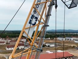 LIEBHERR Kran 160 HC-L 8/16