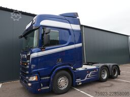 Scania R 520 V8 6x2 tractor unit retarder