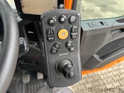 MERCEDES-BENZ ACTROS 1830 4x2 Kehrmaschine BUCHER OPTIFANT8000