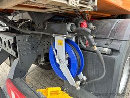 MERCEDES-BENZ ACTROS 1830 4x2 Kehrmaschine BUCHER OPTIFANT8000