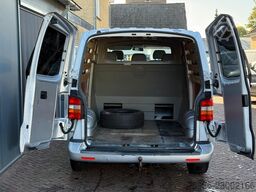 VW Transporter 2.5 TDI L2 DC 131pk Airco Young Tim...