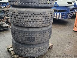 BRIDGESTONE 385/65 R 22.5 ON RIM FOR DRUM BRAKES.