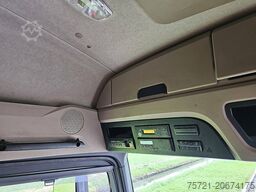 MERCEDES-BENZ ACTROS 1840 . 230 SKIRTS