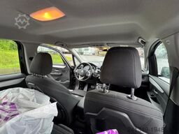  Andere Marke | BMW 218d xDrive