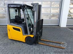 Jungheinrich EFG 215 / Triplex: 4.25m! / SS / nur 3.488h!