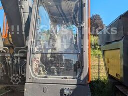 VOLVO EC 220 / SW + 2 Löffel