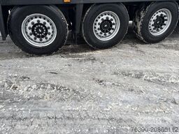 Schmitz Cargobull Semitrailer Reefer Standard divu klāju
