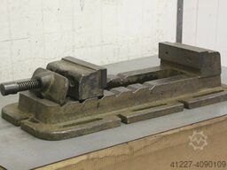 unbekannt Spannweite  385 mm