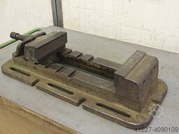 unbekannt Spannweite  385 mm