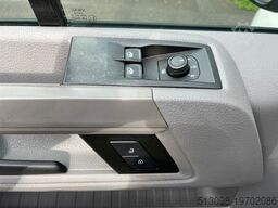 VOLKSWAGEN CRAFTER 2.0 TDI BOTT REGALS. STANDHZG. NAVI PDC