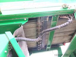 Mc Closkey R 155