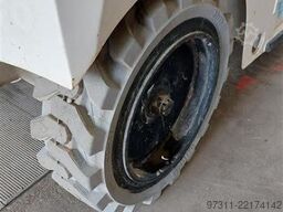 PB S131-19 E