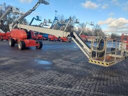 JLG 860SJ