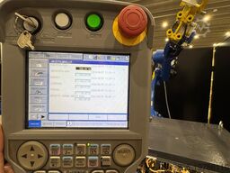 Yaskawa MH24 DX200