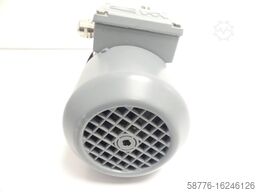 SEW-EURODRIVE -Eurodrive W20 DT63K4B03 Getriebemotor SN: 3007412202.0002.98