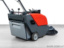 Hako Hamster 650 V - Benzin Sweeper - 3525m²h