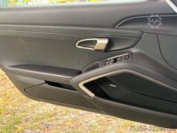 PORSCHE 718 Boxster