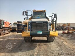 Komatsu HM400-3R (4 pcs available in Abu Dhabi)
