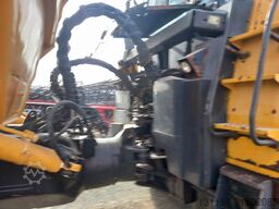 Komatsu HM400-3R (4 pcs available in Abu Dhabi)