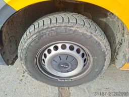 MAN TGE 3.140 4x2F SB