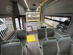 MERCEDES-BENZ eSprinter 400 KM Reichweite 15+20 Lini1