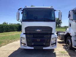 Ford Ford 4x2 Road 1833 Low Roof Sleeper Cab