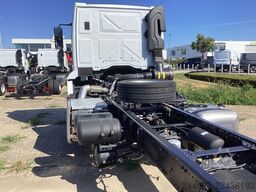Ford Ford 4x2 Road 1833 Daycab
