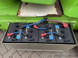 NIFTYLIFT HR12NDE Knikarmhoogwerker / Arbeitsbuhne HYBRIDE Kubota diesel 4x2 2015