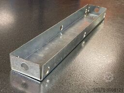 Dexion P90/ Regalabstand 300mm/ Materialfarbe: sendzimir verzinkt