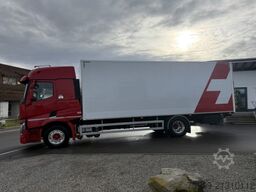 Renault T460 4x2 Koffer/HB / Swiss-Vehicle