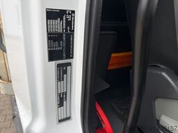 MERCEDES-BENZ 818 Atego 3-Seiten-Kipper AHK