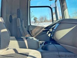 IVECO CF 85.360 * Abschleppwagen 8,30m* KRAN + FUNK