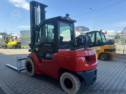 Toyota 7FG40/4500 kg/Positioner+sideshift