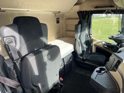 Mercedes-Benz Actros 1848 LS nRL GigaSpace ACC AHK AUT BiXenon